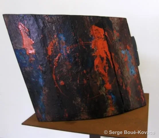 Bordé noir aux éclats rouges, verso — Sculpture de Serge Boué-Kovacs