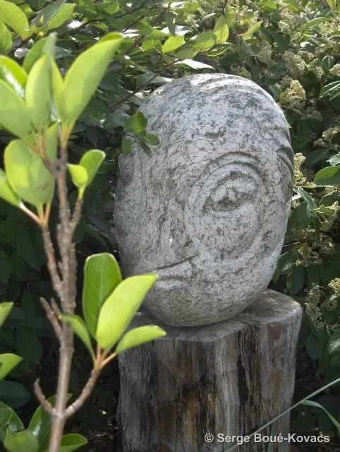 Tête de totem — Sculpture de Serge Boué-Kovacs