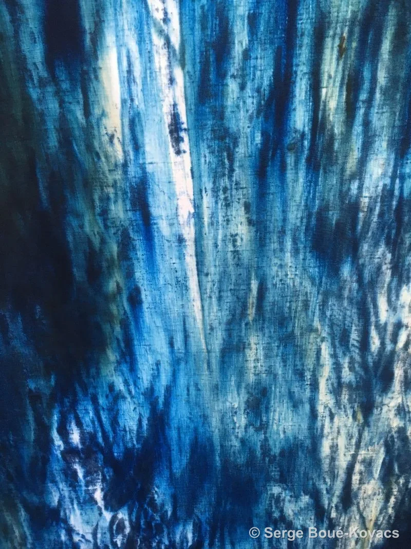 Bleu lavé de lumière — Sculpture de Serge Boué-Kovacs