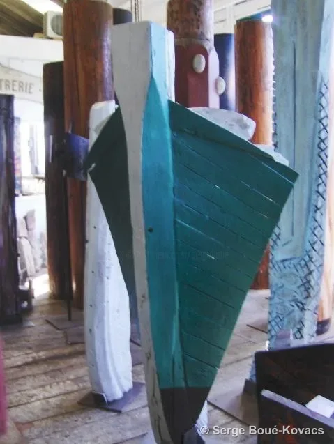 Étrave verte — Sculpture de Serge Boué-Kovacs