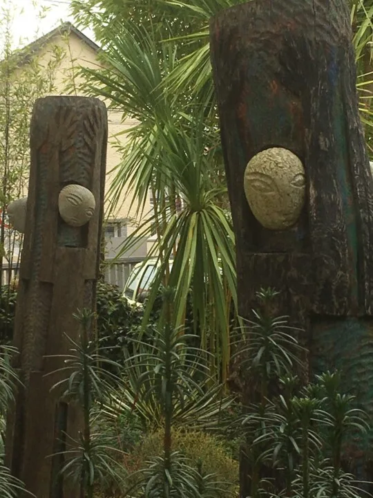 Totems au jardin de l'atelier